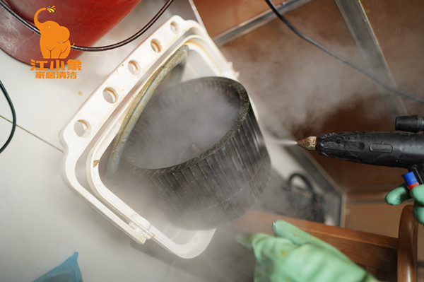 家庭油煙機多久清洗一次？江小象家政來解答